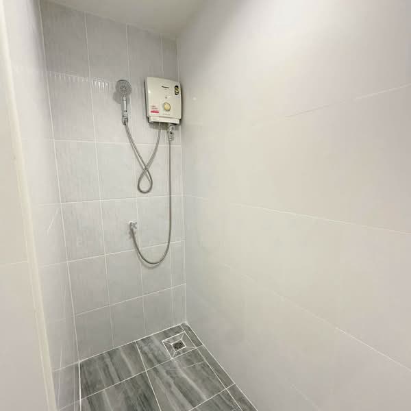 A Space Asoke-Ratchada, Bangkok, 624 Asoke-Dindaeng Road, Din Daeng, Bangkok, 1 Bedroom, 35 sqm, Condo For Sale, by Poonyaporn Veerabulyarit, 500491389 - DDproperty.com