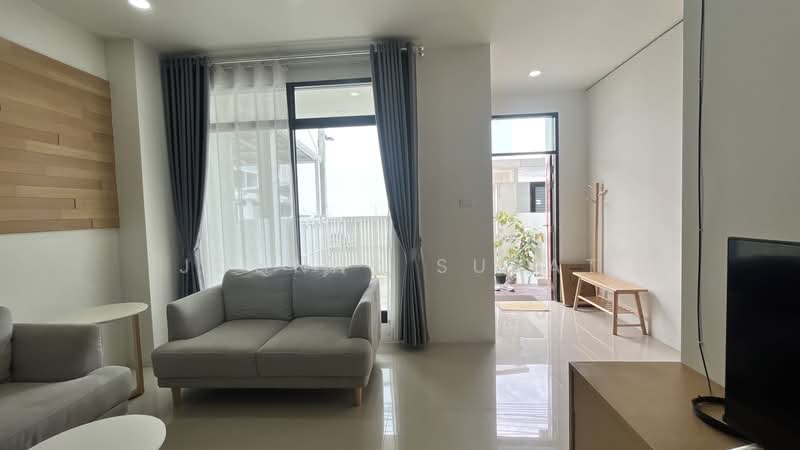 Sansai, Chiang Mai, Thailand, Chiang Mai, San Sai Noi, San Sai, Chiang Mai, 2 Bedrooms, 125 sqm, Townhouse For Rent, by Surat Premsri, 500491392 - DDproperty.com