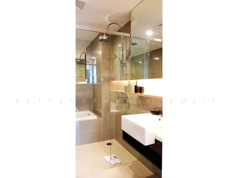 15 Sukhumvit Residences, Bangkok, Soi Sukhumvit 15, Khlongtoei Nua, Watthana, Bangkok, 1 Bedroom, 60 sqm, Condo For Rent, by Rattanaporn Khamlit, 500491422 - DDproperty.com