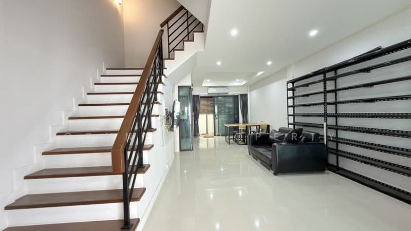 Supalai Essence Ladprao, Bangkok, Soi Ladprao 107, Khlong Chan, Bang Kapi, Bangkok, 4 Bedrooms, 181 sqm, Single Detached House For Sale, by Connex Property, 500491447 - DDproperty.com