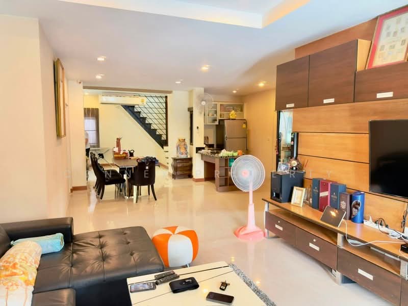 Setthasiri Ratchaphruek-Charan, Bangkok, Soi Paknam Krachomthong, Ratchaphruek Road, Bang Prom, Taling Chan, Bangkok, 3 Bedrooms, 220 sqm, Single Detached House For Sale, by Connex Property, 500491457 - DDproperty.com