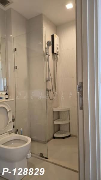 Noble Around Sukhumvit 33, Bangkok, 17 Soi Sukhumvit 33, Khlong Tan Nua, Watthana, Bangkok, 1 Bedroom, 27 sqm, Condo For Rent, by Nichaphat Sakunchayapha, 500491549 - DDproperty.com