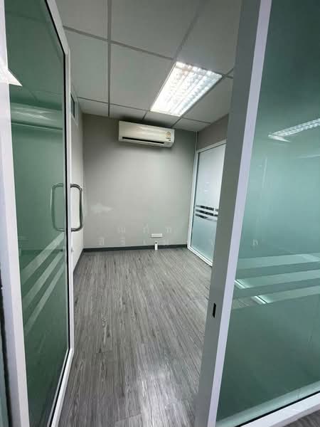 ออฟฟิศ/สำนักงานให้เช่า 218 ตรม.ห้วยขวาง รัชดา พระราม9 กรุงเทพฯ (TO8-2926), Bangkok, พระราม9, Huai Khwang, Bangkok, , 218 sqm, Office Space For Rent, by ณภัทร พรสิริเมธากุล, 500491560 - DDproperty.com