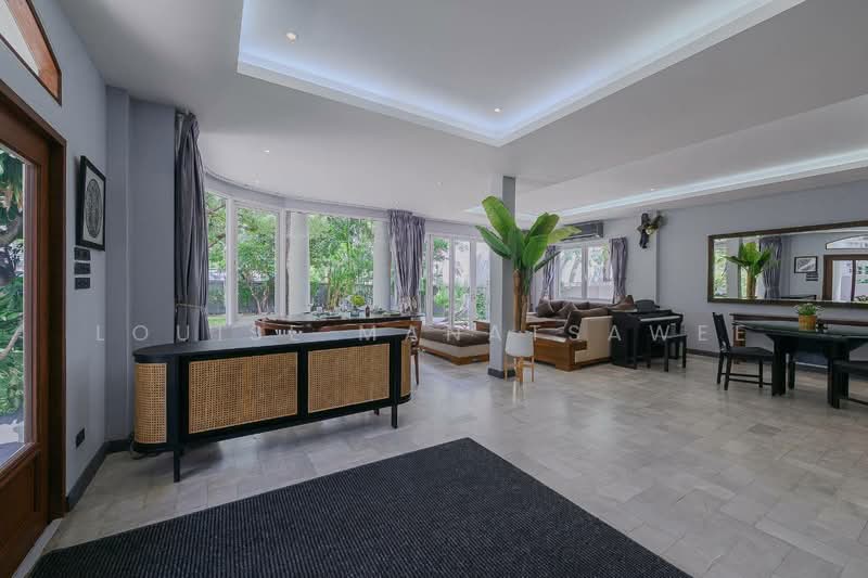 Sukhumvit Garden City 2, Bangkok, Bang Chak, Phra Khanong, Bangkok, 5 Bedrooms, 300 sqm, Townhouse For Rent, by Louise Manatsawee, 500491561 - DDproperty.com