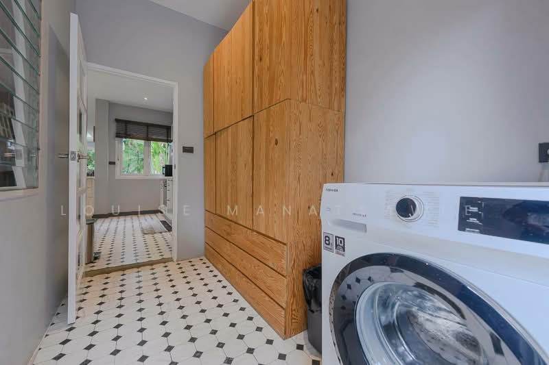 Sukhumvit Garden City 2, Bangkok, Bang Chak, Phra Khanong, Bangkok, 5 Bedrooms, 300 sqm, Townhouse For Rent, by Louise Manatsawee, 500491561 - DDproperty.com
