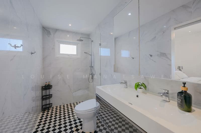 Sukhumvit Garden City 2, Bangkok, Bang Chak, Phra Khanong, Bangkok, 5 Bedrooms, 300 sqm, Townhouse For Rent, by Louise Manatsawee, 500491561 - DDproperty.com
