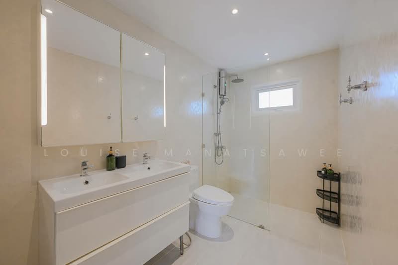 Sukhumvit Garden City 2, Bangkok, Bang Chak, Phra Khanong, Bangkok, 5 Bedrooms, 300 sqm, Townhouse For Rent, by Louise Manatsawee, 500491561 - DDproperty.com