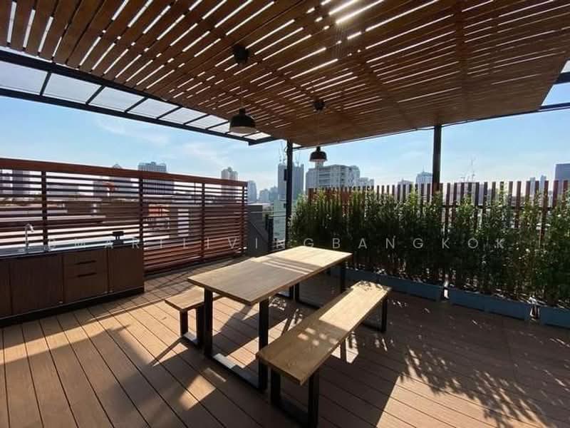 Arna Ekkamai, Bangkok, 332 Soi Sukhumvit 65 Sukhumvit Road, Phra Kanong Nua, Watthana, Bangkok, 4 Bedrooms, 500 sqm, Single Detached House For Rent, by SmartLivingBangkok, 500491569 - DDproperty.com