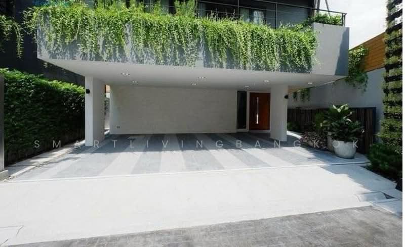 Arna Ekkamai, Bangkok, 332 Soi Sukhumvit 65 Sukhumvit Road, Phra Kanong Nua, Watthana, Bangkok, 4 Bedrooms, 500 sqm, Single Detached House For Rent, by SmartLivingBangkok, 500491569 - DDproperty.com