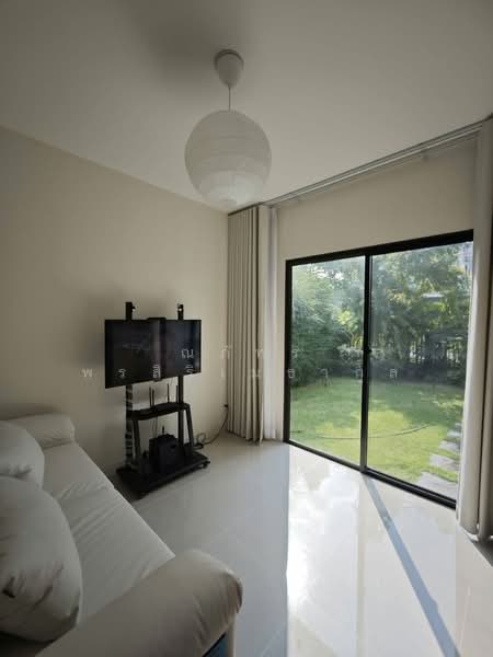 Perfect Park Suvarnabhumi, Bangkok, Romklao Road, Min Buri, Bangkok, 4 Bedrooms, 142 sqm, Single Detached House For Sale, by ณภัทร พรสิริเมธากุล, 500491578 - DDproperty.com