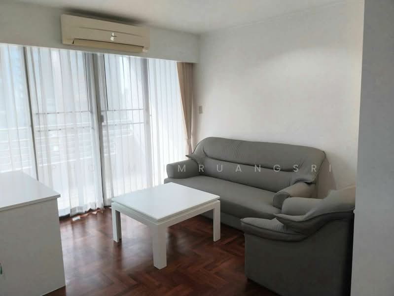 Acadamia Grand Tower, Bangkok, Soi Sukhumvit 43, Khlong Tan Nua, Watthana, Bangkok, 2 Bedrooms, 66 sqm, Condo For Rent, by Phoom Imruangsri, 500491612 - DDproperty.com