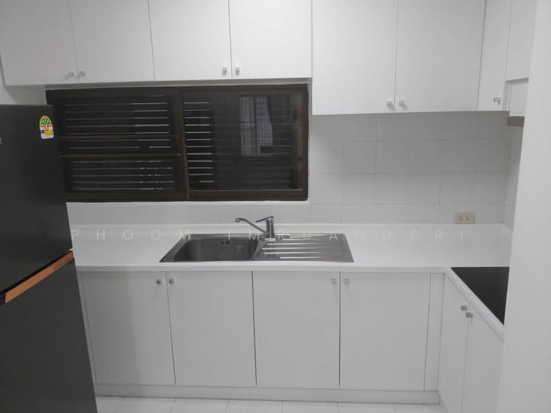 Acadamia Grand Tower, Bangkok, Soi Sukhumvit 43, Khlong Tan Nua, Watthana, Bangkok, 2 Bedrooms, 66 sqm, Condo For Rent, by Phoom Imruangsri, 500491612 - DDproperty.com