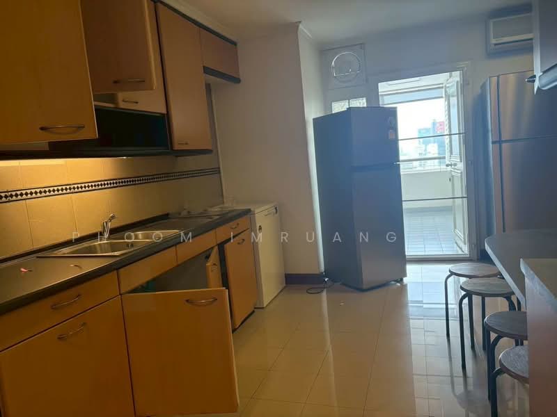 Kallista Mansion, Bangkok, 64 Soi Sukhumvit 11, Khlongtoei Nua, Watthana, Bangkok, 3 Bedrooms, 315 sqm, Condo For Rent, by Phoom Imruangsri, 500491615 - DDproperty.com