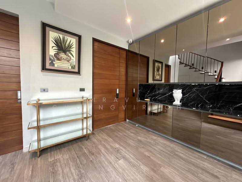 Luxury 3 Bedroom Private Pool House for Rent in Sukhumvit 39, Bangkok, สุขุมวิท39, Khlong Tan Nua, Watthana, Bangkok, 3 Bedrooms, 350 sqm, Semi-Detached House (Twin House) For Rent, by Jiravut Choengvirach, 500491617 - DDproperty.com