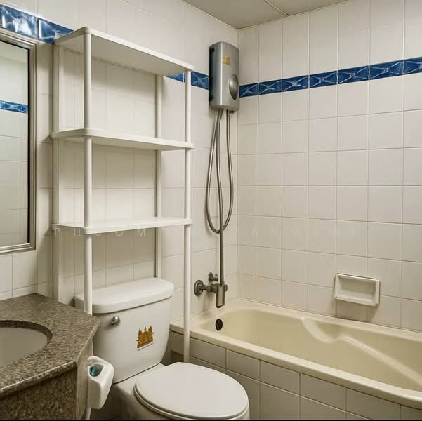 Witthayu Complex, Bangkok, 1673 New Petchaburi Road, Makkasan, Ratchathewi, Bangkok, 3 Bedrooms, 120 sqm, Condo For Rent, by Phoom Imruangsri, 500491623 - DDproperty.com