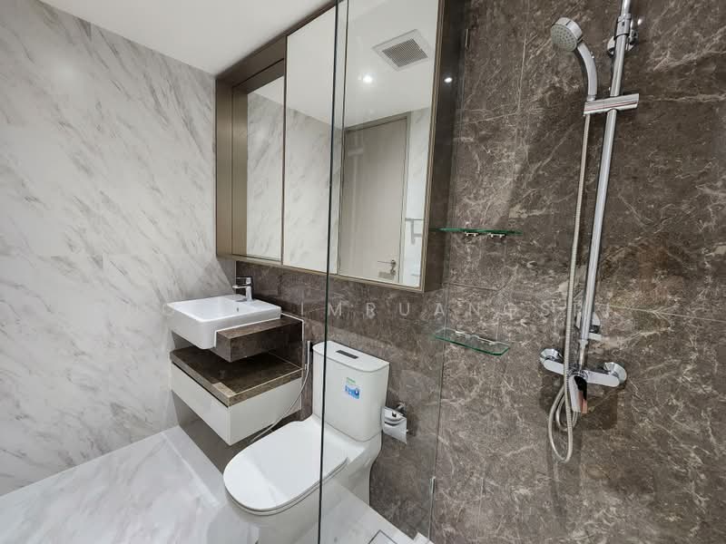 Fynn Asoke, Bangkok, 28 Sukhumvit 10 Alley, Khlong Toei, Bangkok, 2 Bedrooms, 48 sqm, Condo For Rent, by Phoom Imruangsri, 500491628 - DDproperty.com