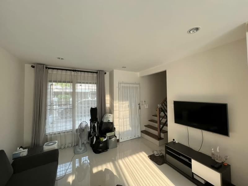 Natura Trend Rattanathibet-Ratchapruek, Nonthaburi, 11 Soi Bang Len 21, Bang Len, Bang Yai, Nonthaburi, 3 Bedrooms, 120 sqm, Townhouse For Sale, by คุณ รสรินทร์, 500491631 - DDproperty.com