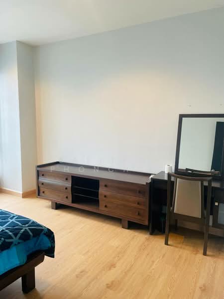 Citi Smart Sukhumvit 18, Bangkok, 366 Soi Sukhumvit 18, Sukhumvit Road, Khlong Toei, Bangkok, 2 Bedrooms, 77 sqm, Condo For Rent, by Sasithon Phonchuai, 500491644 - DDproperty.com