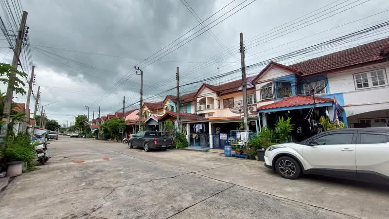 หมู่บ้าน ณัฐวรรณ, Bangkok, สังฆสันติสุข, Krathum Rai, Nong Chok, Bangkok, 2 Bedrooms, 90 sqm, Townhouse For Sale, by คุณน้อง เกรทเทสต์, 500491680 - DDproperty.com