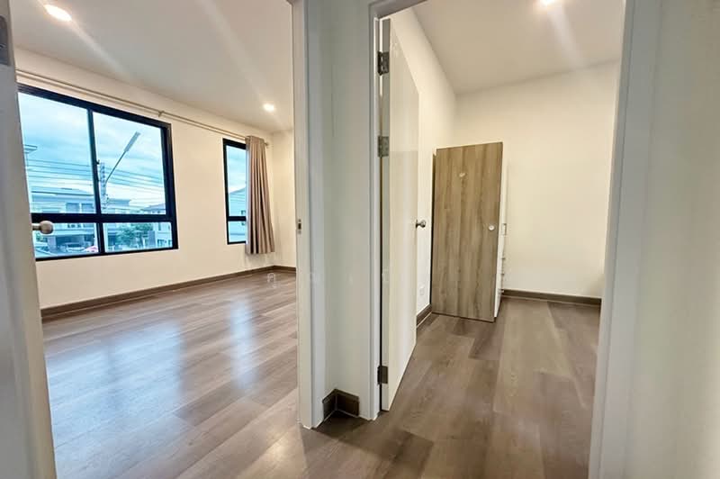 Brighton Khukhot Station : ไบรตัน คูคต สเตชั่น, Pathum Thani, ถนนลำลูกกา 13, Khu Khot, Lam Luk Ka, Pathum Thani, 3 Bedrooms, 140 sqm, Single Detached House For Sale, by คุณเปิ้ล, 500491707 - DDproperty.com