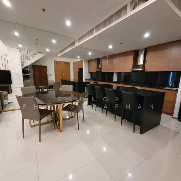 The Emporio Place, Bangkok, 93 Soi Sukhumvit 24, Sukhumvit Road, Khong Tan, Khlong Toei, Bangkok, 1 Bedroom, 90 sqm, Condo For Rent, by Sannop Phongpraphan, 500491776 - DDproperty.com