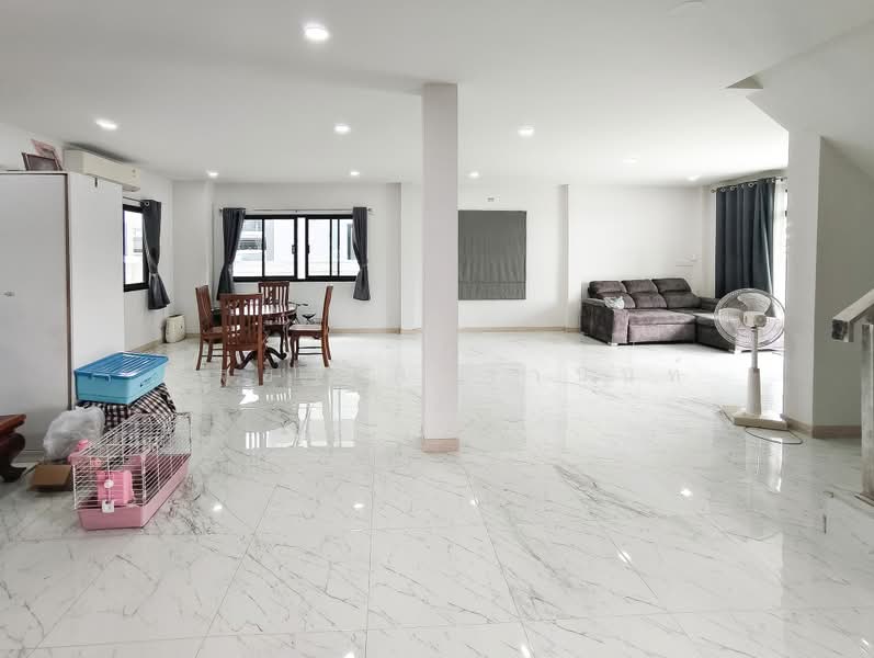 หมู่บ้านศิริถาวร อ้อมใหญ่, Nakhon Pathom, ซ.สันติโชติ, Om Yai, Sam Phran, Nakhon Pathom, 3 Bedrooms, 280 sqm, Single Detached House For Sale, by ณัฐยา ศิริฐานนท์, 500491782 - DDproperty.com