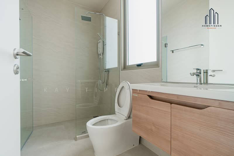 Luka Courtyard Ekamai, Bangkok, Bang Kapi, Huai Khwang, Bangkok, 4 Bedrooms, 450 sqm, Townhouse For Sale, by Kay Tippayanet, 500491787 - DDproperty.com