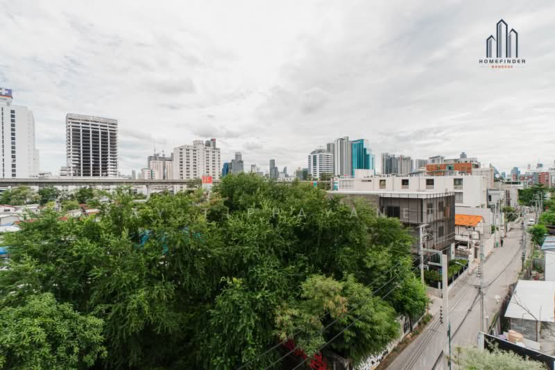 Luka Courtyard Ekamai, Bangkok, Bang Kapi, Huai Khwang, Bangkok, 4 Bedrooms, 450 sqm, Townhouse For Sale, by Kay Tippayanet, 500491787 - DDproperty.com