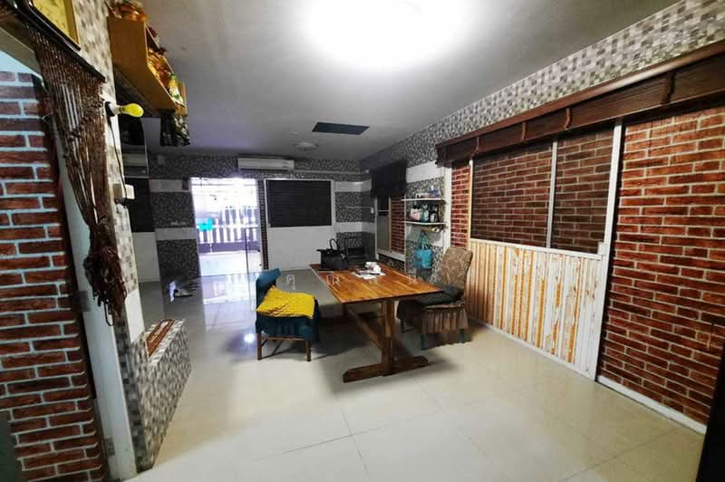 TYME Rama 5, Nonthaburi, Bang Kruai - Sai Noi Road, Bang Kruai, Nonthaburi, 5 Bedrooms, 130 sqm, Townhouse For Sale, by คุณสินี, 500491812 - DDproperty.com