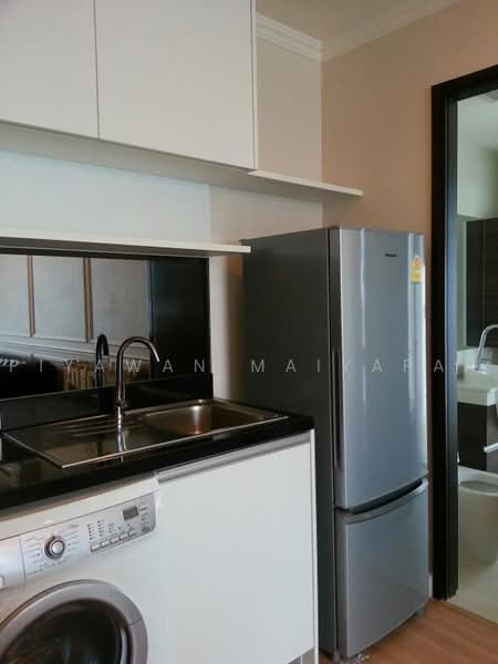 Sky Walk Residences, Bangkok, 1599 Sukhumvit Road, Phra Kanong Nua, Watthana, Bangkok, 1 Bedroom, 50 sqm, Condo For Sale, by Piyawan Maiyapan, 500491831 - DDproperty.com