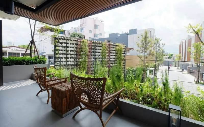 Arna Ekkamai, Bangkok, 332 Soi Sukhumvit 65 Sukhumvit Road, Phra Kanong Nua, Watthana, Bangkok, 4 Bedrooms, 500 sqm, Single Detached House For Rent, by LINE @firststep, 500491837 - DDproperty.com