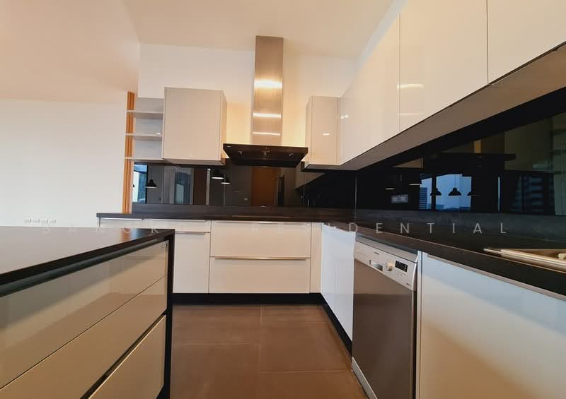 Vana Residence Sukhumvit 26, Bangkok, 38 Soi Attrakravee1, Sukhumvit 26 Road, Khong Tan, Khlong Toei, Bangkok, 4 Bedrooms, 440 sqm, Apartment For Rent, by Bangkok Residential, 500491847 - DDproperty.com
