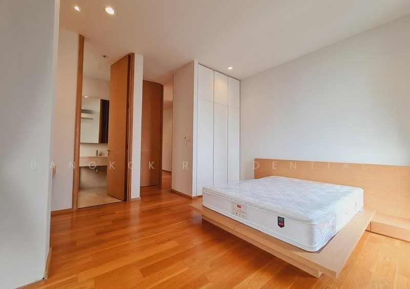 Vana Residence Sukhumvit 26, Bangkok, 38 Soi Attrakravee1, Sukhumvit 26 Road, Khong Tan, Khlong Toei, Bangkok, 4 Bedrooms, 440 sqm, Apartment For Rent, by Bangkok Residential, 500491847 - DDproperty.com