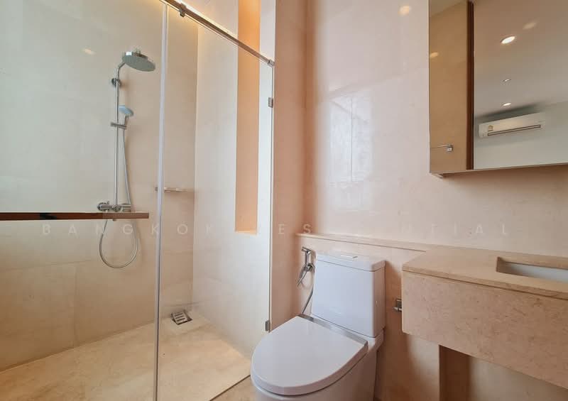 Vana Residence Sukhumvit 26, Bangkok, 38 Soi Attrakravee1, Sukhumvit 26 Road, Khong Tan, Khlong Toei, Bangkok, 4 Bedrooms, 440 sqm, Apartment For Rent, by Bangkok Residential, 500491847 - DDproperty.com