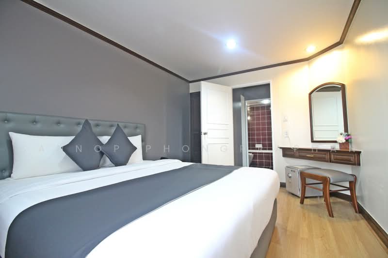Yellow Ribbon Hills Executive Mansion, Bangkok, Thung Maha Mek, Sathon, Bangkok, 1 Bedroom, 55 sqm, Apartment For Rent, by Sannop Phongpraphan, 500491861 - DDproperty.com