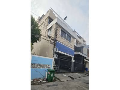 ขาย - ขายโฮมออฟฟิศ 6 ชั้น ทำเลดี เดินทางสะดวก ซอยอุดมสุข, กรุงเทพ
