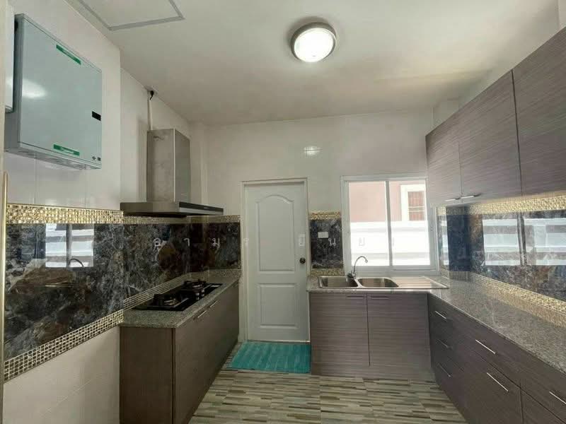 ขายบ้านเดี่ยว โซนสันกำแพง, Chiang Mai, San Kamphaeng, Chiang Mai, 5 Bedrooms, 85 sqm, Single Detached House For Sale, by Armon Yuenyong, 500491881 - DDproperty.com