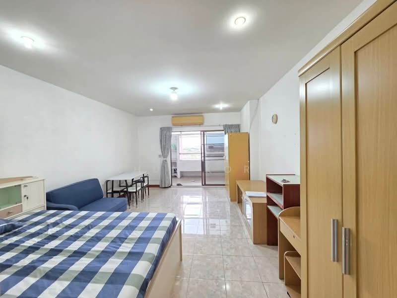 Country Complex Bangna : คันทรี คอมเพล็กซ์ บางนา, กรุงเทพ, ถนนสรรพาวุธ, บางนา, กรุงเทพ, 38 ตร.ม., คอนโด ขาย, โดย Khun Korn, 500491904 - DDproperty.com