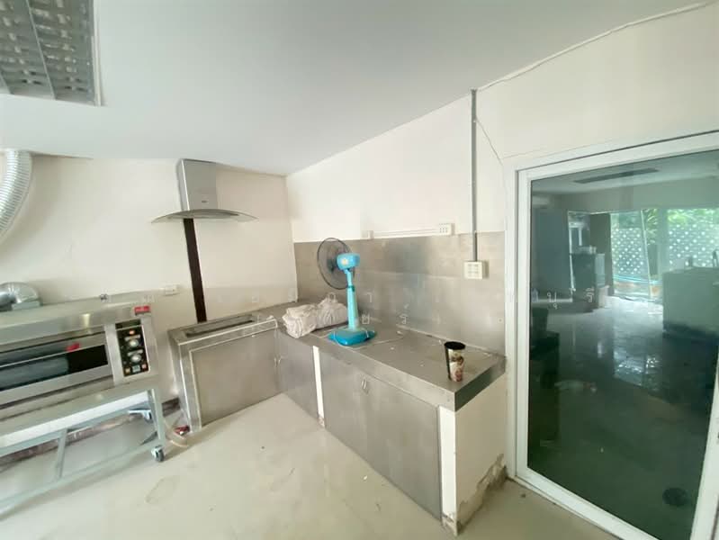 บ้านฟ้านันทวัน ประชาร่วมใจ, Bangkok, ถนนประชาร่วมใจ, Min Buri, Bangkok, 4 Bedrooms, 200 sqm, Single Detached House For Sale, by คุณ เอมิกา เทพบุรี (เดียร์), 500491907 - DDproperty.com