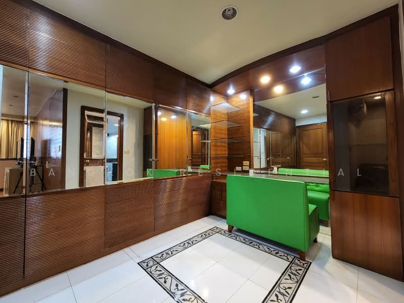 President Park Sukhumvit 24, Bangkok, 99 Sukhumvit 24 Alley, Khlongtoei Nua, Watthana, Bangkok, 3 Bedrooms, 260 sqm, Condo For Rent, by Bangkok Residential, 500491919 - DDproperty.com