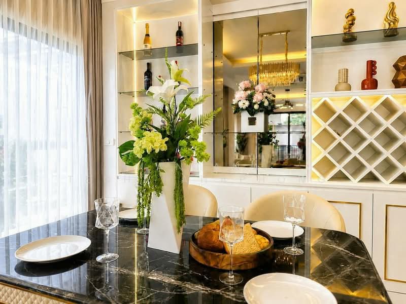 undefined, Chon Buri (Pattaya), Nong Pru, Bang Lamung (Pattaya), Chon Buri (Pattaya), 4 Bedrooms, 325 sqm, Single Detached House For Rent, by Mantana Techapahaphong, 500491959 - DDproperty.com