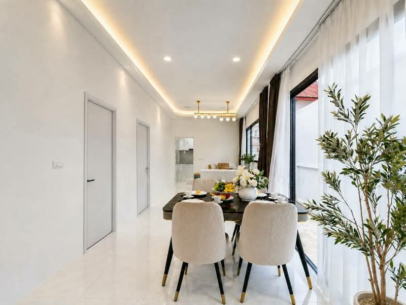 3-BR House, Chon Buri (Pattaya), Nong Pru, Bang Lamung (Pattaya), Chon Buri (Pattaya), 3 Bedrooms, 204 sqm, Single Detached House For Rent, by Mantana Techapahaphong, 500491966 - DDproperty.com