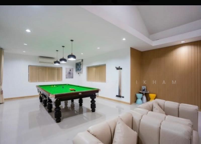 4-BR Villa, Chon Buri (Pattaya), Nong Pla Lai, Bang Lamung (Pattaya), Chon Buri (Pattaya), 4 Bedrooms, 252 sqm, Villa For Sale, by Thitiporn Pawikham, 500491968 - DDproperty.com