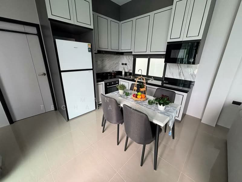 3-BR Villa, Chon Buri (Pattaya), Poong, Bang Lamung (Pattaya), Chon Buri (Pattaya), 3 Bedrooms, 120 sqm, Villa For Rent, by Mantana Techapahaphong, 500491971 - DDproperty.com