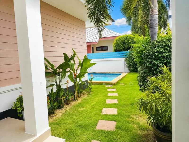 3-BR House, Prachuap Khiri Khan, Nong Kae, Hua Hin, Prachuap Khiri Khan, 3 Bedrooms, 180 sqm, Single Detached House For Rent, by Mantana Techapahaphong, 500491993 - DDproperty.com