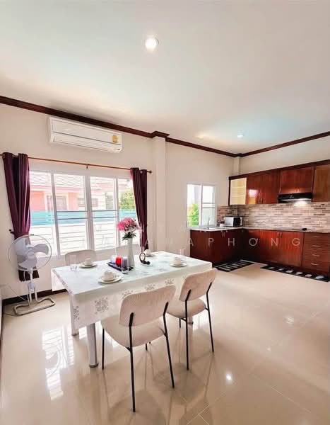 3-BR House, Prachuap Khiri Khan, Nong Kae, Hua Hin, Prachuap Khiri Khan, 3 Bedrooms, 180 sqm, Single Detached House For Rent, by Mantana Techapahaphong, 500491993 - DDproperty.com