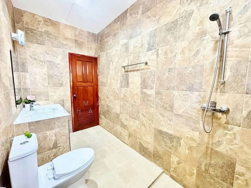 3-BR House, Prachuap Khiri Khan, Nong Kae, Hua Hin, Prachuap Khiri Khan, 3 Bedrooms, 180 sqm, Single Detached House For Rent, by Mantana Techapahaphong, 500491993 - DDproperty.com