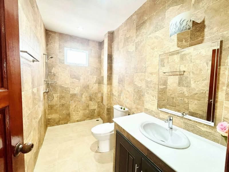 3-BR House, Prachuap Khiri Khan, Nong Kae, Hua Hin, Prachuap Khiri Khan, 3 Bedrooms, 180 sqm, Single Detached House For Rent, by Mantana Techapahaphong, 500491993 - DDproperty.com