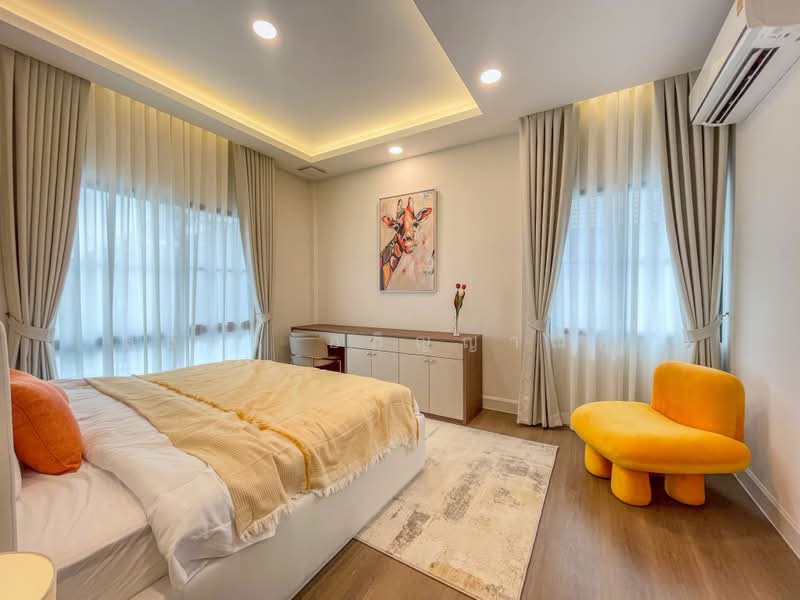 Nantawan Rama 9 - New Krungthepkreetha, Bangkok, Saphan Sung, Bangkok, 4 Bedrooms, 378 sqm, Single Detached House For Rent, by สลิลา อภิญญาณกุล, 500492038 - DDproperty.com