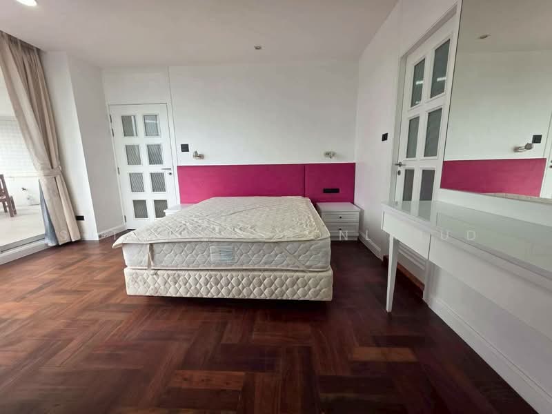 Fifty Fifth Tower, Bangkok, 84 Soi Sukhumvit 55, Sukhumvit Road, Khlong Tan Nua, Watthana, Bangkok, 3 Bedrooms, 222 sqm, Condo For Rent, by Sutavee Chonlabud, 500492093 - DDproperty.com